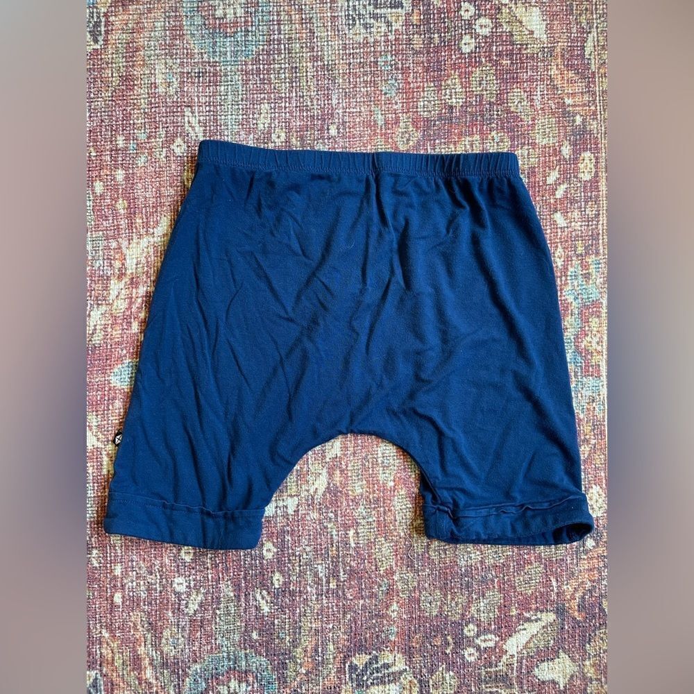 Kyte Baby 6T two pairs of Blue and Black Harem Shorts - Picture 4 of 11